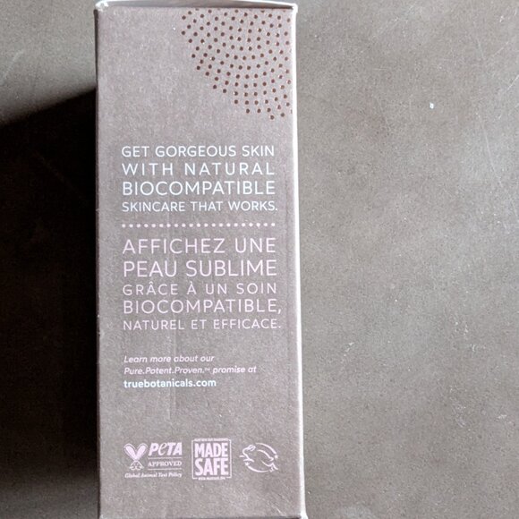 True Botanicals | Nourishing Cleanser - Picture 7 of 16